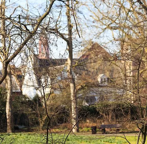 Maison Au Parc Guest house 3*